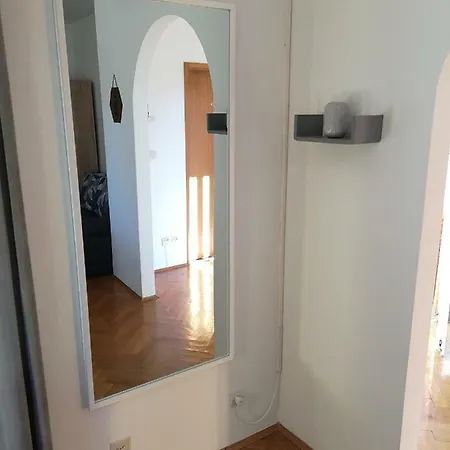 Appartamento Cerco Laurana