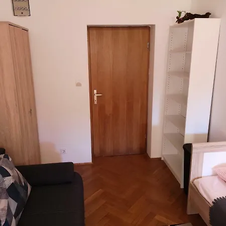 Cerco Apartman Lovran