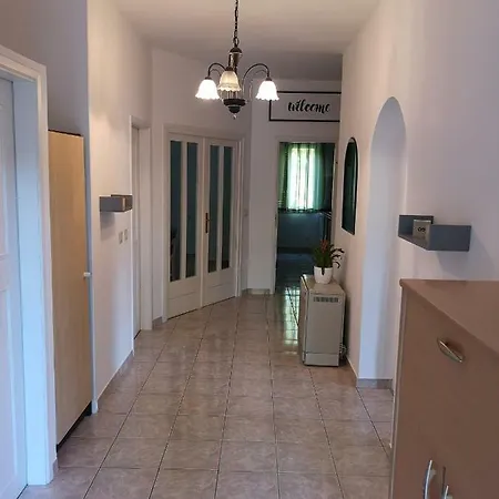 Cerco Apartment
